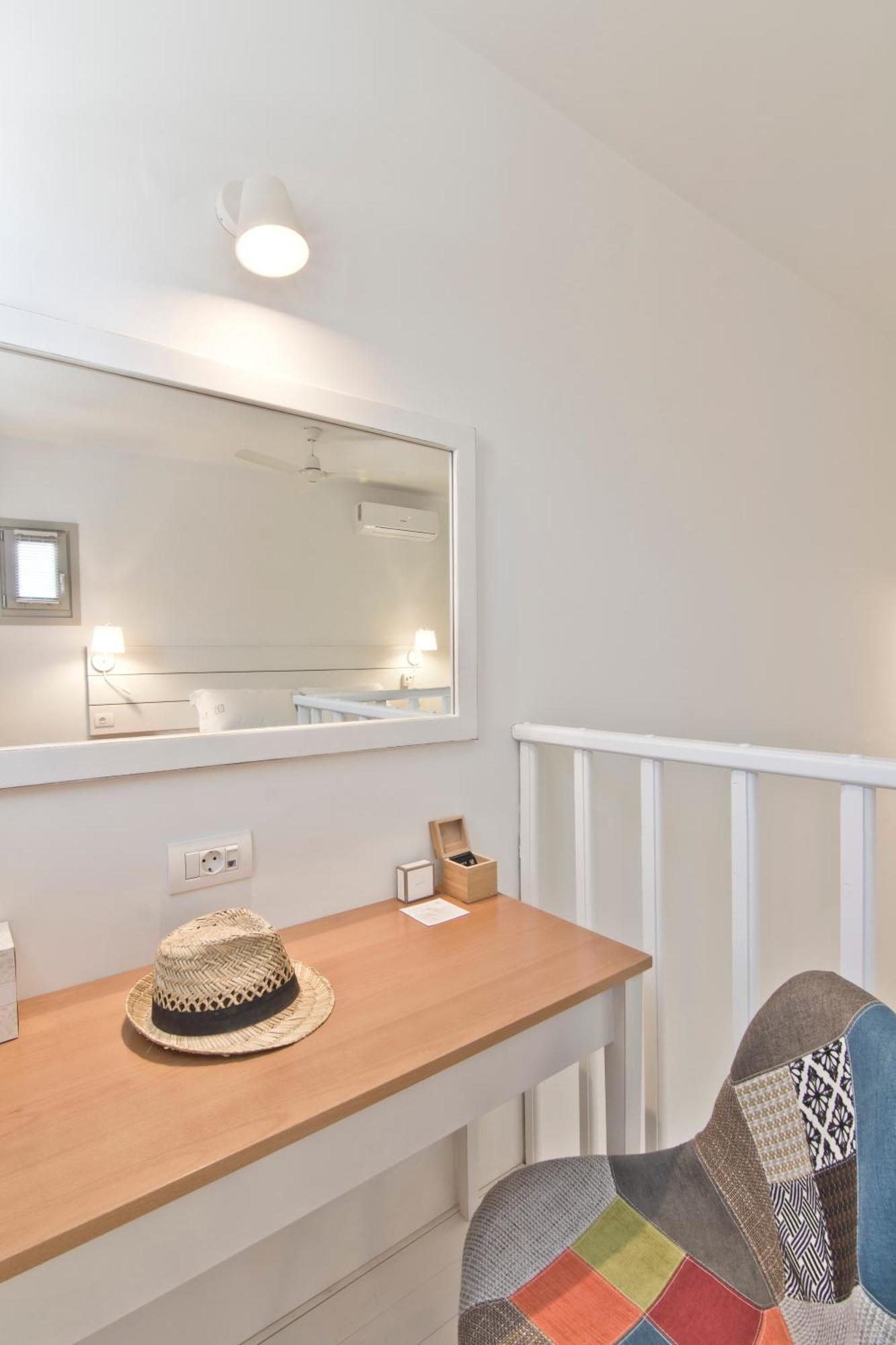 Lindos Comfy Suites エクステリア 写真