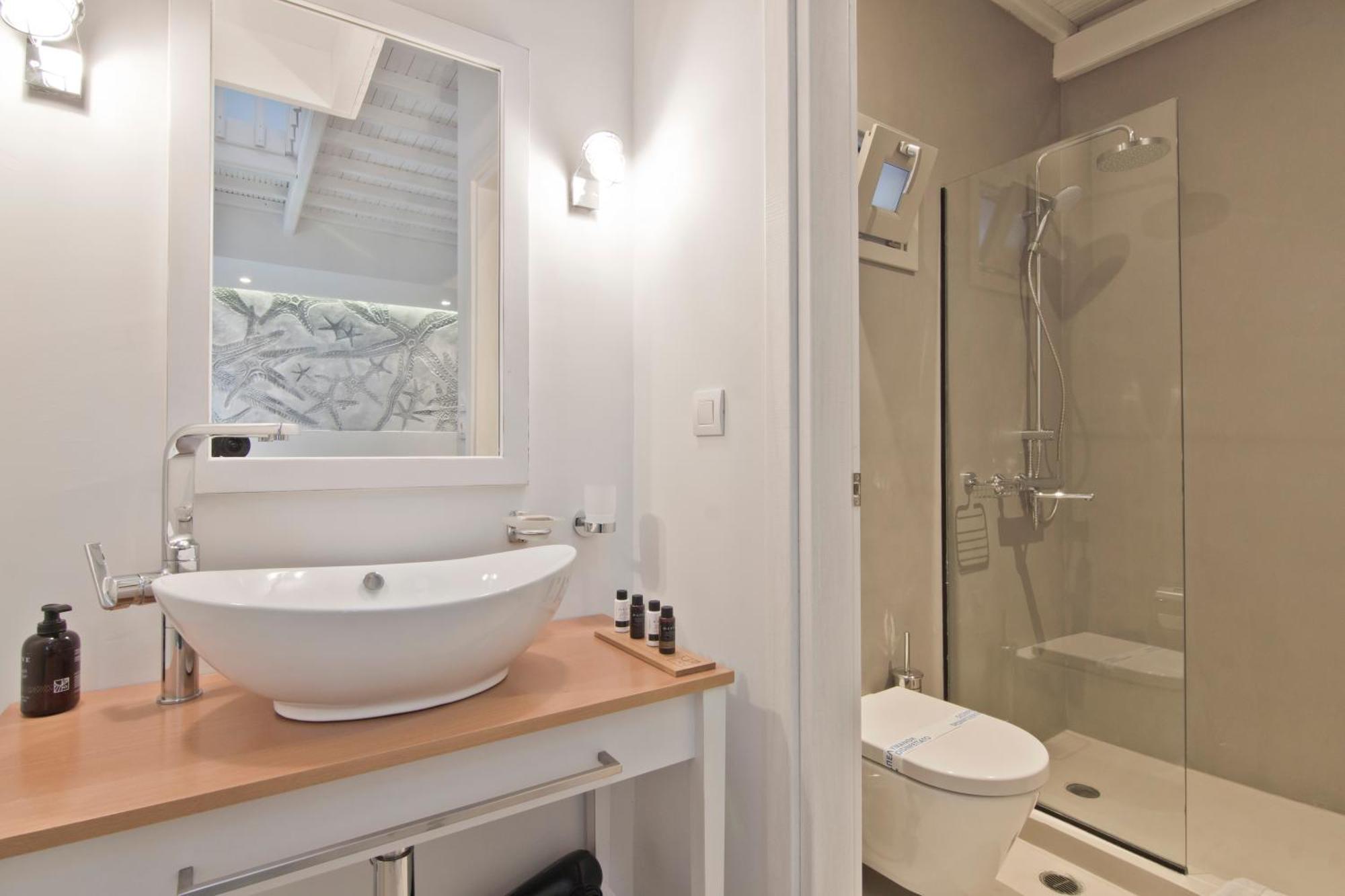 Lindos Comfy Suites エクステリア 写真