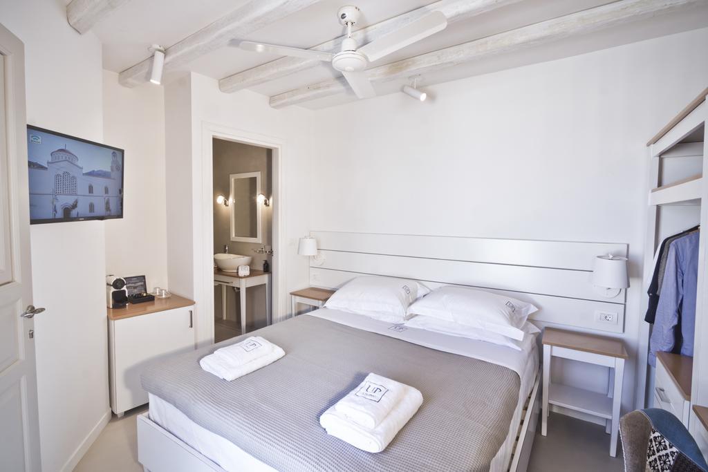 Lindos Comfy Suites エクステリア 写真