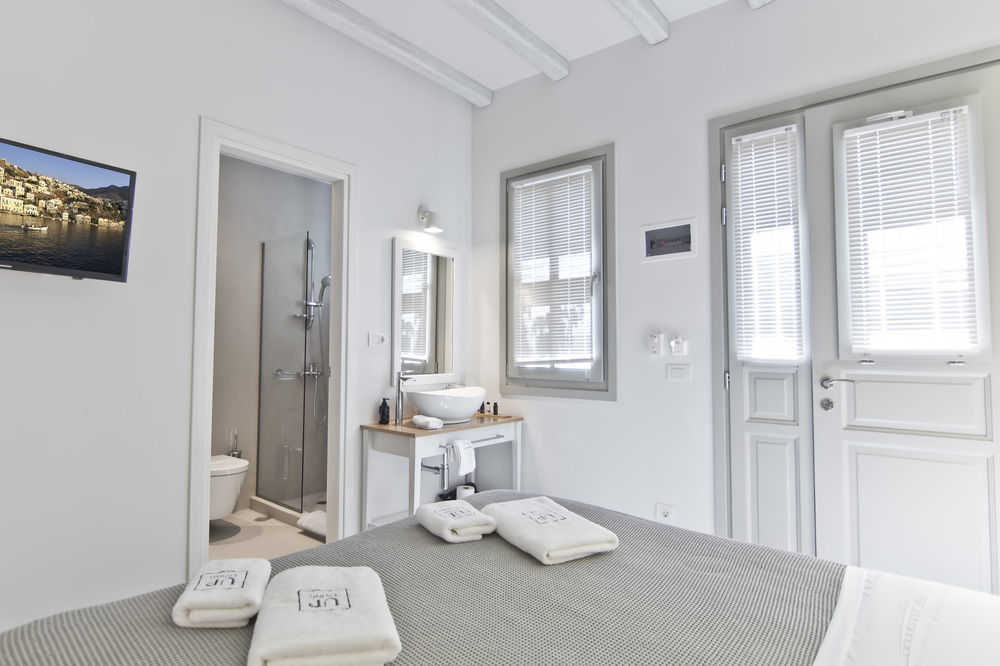 Lindos Comfy Suites エクステリア 写真
